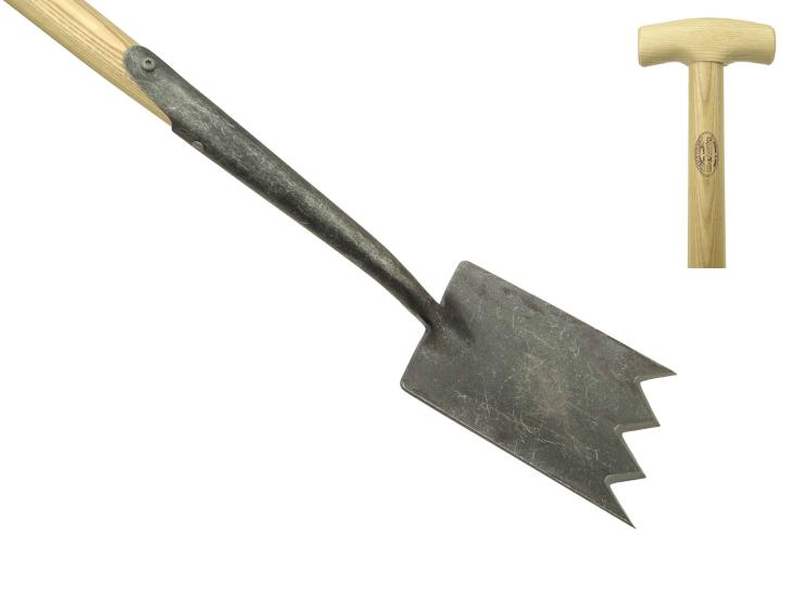 Shark tine spade met zwanehals essen steel 750mm